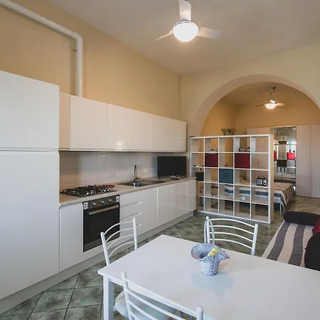 Casa Sul Lungomare * Porto Santo Stefano (Grosseto)